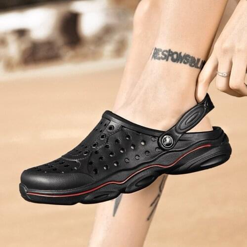 Trendy Mens Slippers 2021 Summer Sandals for Men Outdoor Light Garden Breathable Sandals High Quality Mens Walking Slippers