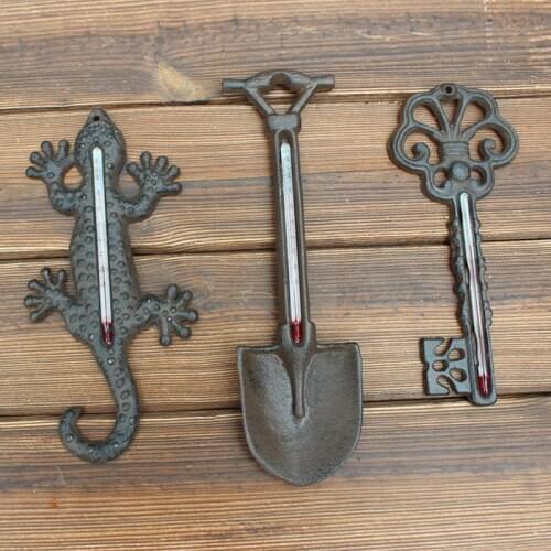 European and American pastoral cast iron art retro creative simple courtyard living room wall hanging household baby thermometer