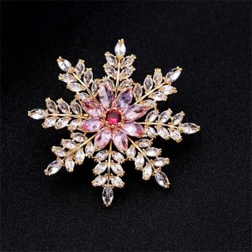 Shining Crystal Snowflake Corsage For Women New Fashion Wedding Flower Brooches Pins Jewelry Sweet Xmas Gifts