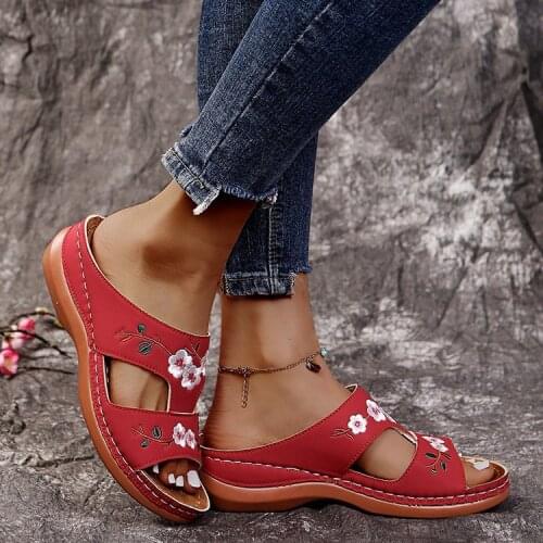 2021 Women Slipper Sandals Heels Wedges Platform Leather Peep toe Flowers Casual Female Sandals Ladies Mules Summer Shoes New