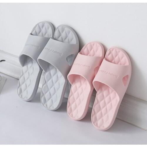 2021 Bathroom Shower Slippers For Women Summer Soft Sole High Quality Beach Casual Shoes Female Indoor Home House Pool Slipper