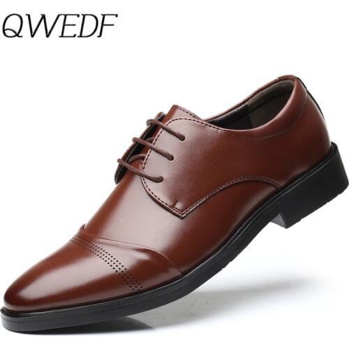 QWEDF 2019 Genuine leather mens dress shoes formal business work male flats mens oxford shoes masculino adulto Z3-83