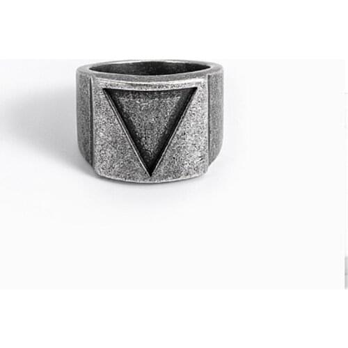 Creative Street Fashion Metallic Feeling Triangle Ring Hip Hop Mens Rings Punk Jewelry Accessories Gifts