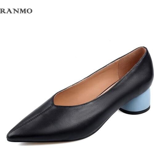 2021 New Pointed Toe Soft Genuine Leather Women Pumps Shoes Spring Summer Basic Female Fashion Comfortable Med Heels Size 34-43