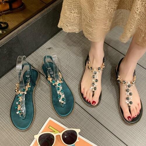 Flat sandals for ladies, Korean fashion flip flops beach sandals with rhinestone sets and soft sole sandals, summer new styles