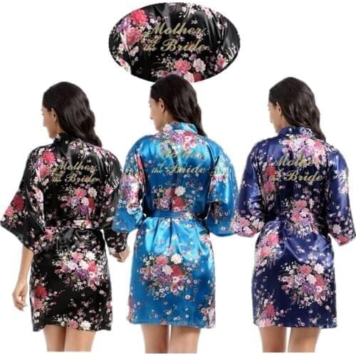 Wholesale Mother of the Bride Letter Gold Glitter Daffodil Women Floral Kimono Robe Satin Bridal Party Spa Wedding Bathrobes T25