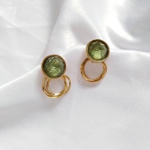 Retro Jewelry Green Earrings Popular Design Metal Alloy Golden Plating Elegant High Quality Resin Earrings For Women Party Gift