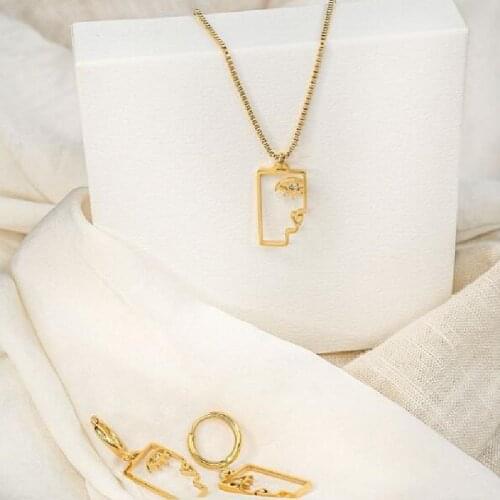 Human Face Jewelry Set with Stainless Steel Helani Creole HELANI KETTE Pendant Dangle Earrings & Necklace as Gift