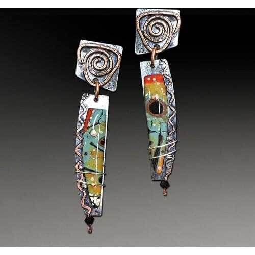 New Trendy Hip Hop Spiral Twist Wire Wrapped Earrings Vintage Enamel Print Drop Dangle Earrings Womens Asymmetrical Punk Jewelry