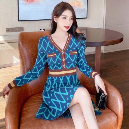 Fall Winter Fashion Sweater Dresses Women Temperament V Neck Long Sleeve Casual Slim Hit Color Knitted A Line Party Dress