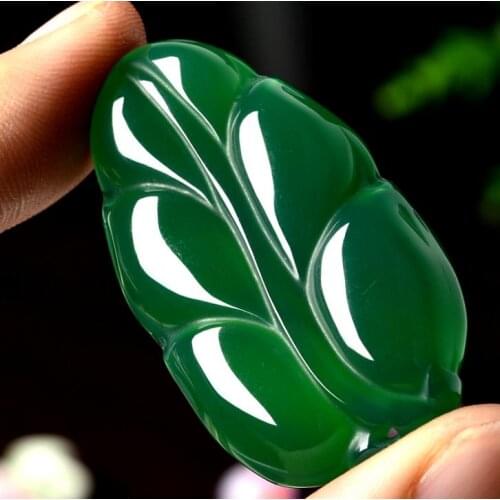 Green leaves boutique A goods green jade marrow gold jade leaf pendant Exquisite jewelry gifts