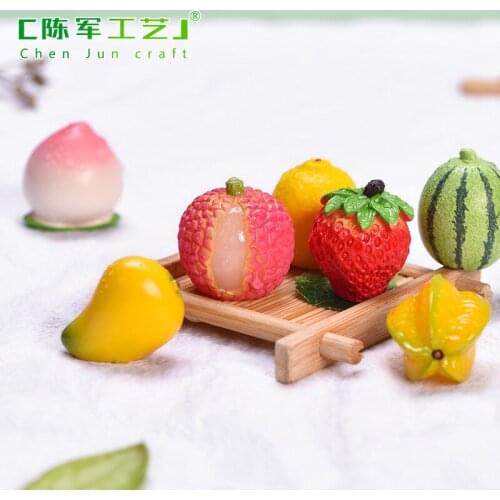 5pcs/set Simulated Fruit Watermelon Strawberry Mango Lemon Lychee Peach Melon Pineapple Micro-landscape Swing Action Figures