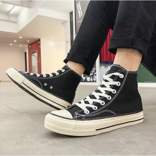 2021 Spring New brand Men Skateboarding shoes Slip-On outdoor walking Male Shoes jogging sneakers White Black Board Shoes