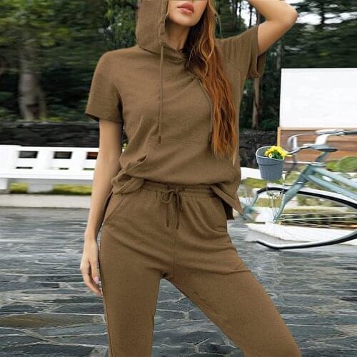 Womens Suits Pocket Hooded T-shirt Casual Sports Short Sleeve Tshirt Drawstring Trousers Two Piece Sets 2021 Spring Summer New