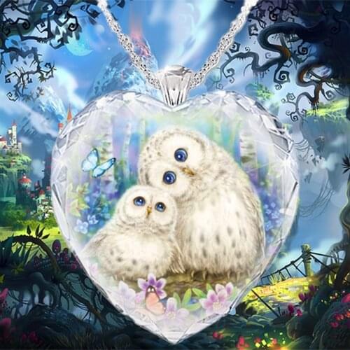 Cute Owl Pattern Womens Necklace Crystal Glass Series Creative Fashion Glamour Women Pendant Party Birthday Jewelry Gift