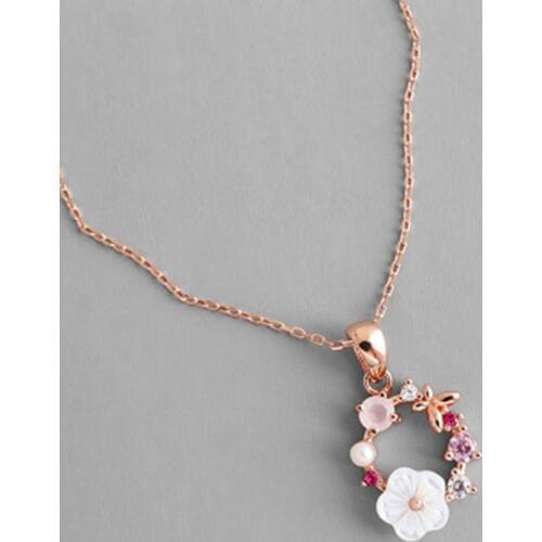 Fashion Creative Butterfly Flowers Necklace Zircon Crystal Pearl Shell Garland Pendant Necklace for Women Jewelry Accessories