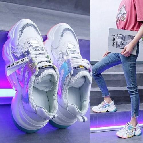 Womens Spring New Model Net Red All-match Super Fire Sneakers Womens Platform Womens Casual Shoes