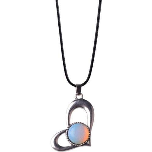 2017 Necklace Heart-shaped Chains with Pendants for Women Neck Jewelry Choker Necklaces with Pendant New Accessories for Girls