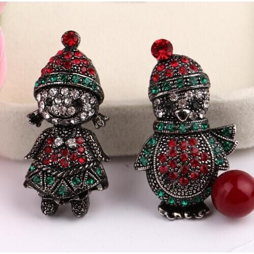 Brooch Witchcraft Pin Boy and Girl Christmas Jeweliry Gift Brooch