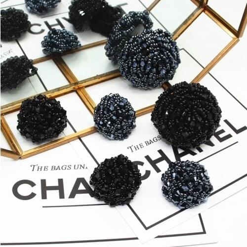 1pcs High Quality Fashion Handmade Bead Buckle Pearl Crystal Decoration Buckle Corsage Button Apparel Coat Button
