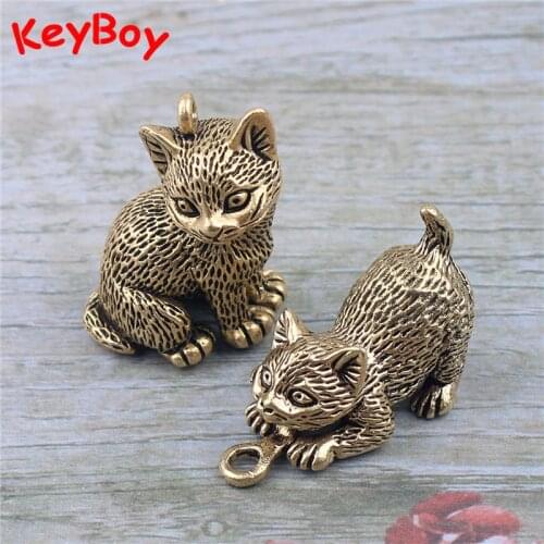 Cute Cat Figurine Brass Car Key Chain Creative Pendant Jewelry Men Women Children Keychain Gift Pure Copper Lucky Animal Keyring