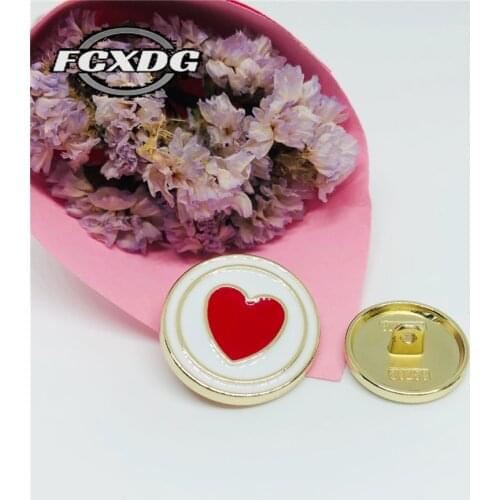 10pcs 15/20/25mm Wholesale Fashion Shirt Buttons Red Heart Pattern Round Metal Buttons for Clothing Sewing Accessories Buttons