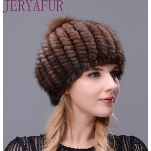 2019 heißer Verkauf frauen Winter Kappe Ohr Warme Berets Reale Natürliche Nerz Hand-gestrickte Hut Mit Großen fuchs Bommel Auf D