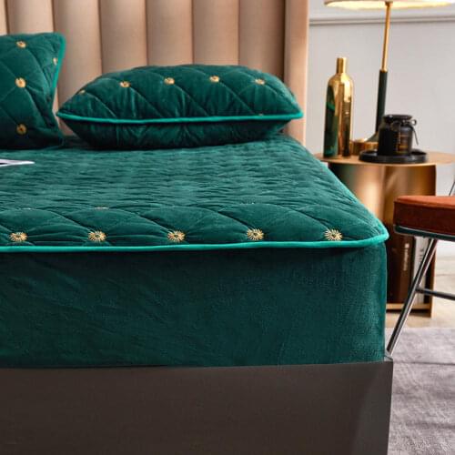 Crystal Fleece Fitted Sheet For Bed Mattress Cover Quilted Thick Protector Bed Linen King Bedsheet Embroidered Home Decor