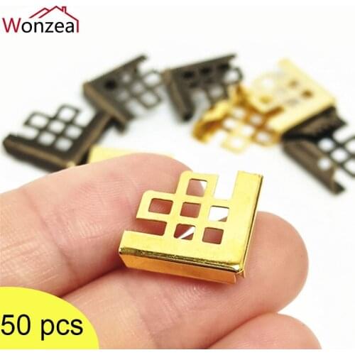 50Pcs 16*16mm Menus Corner Decorative Protectors Photo Frame Albums Embellishment Corner Protector Brackets Bronze/Golden
