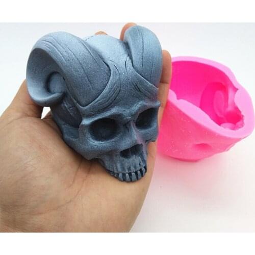 066C Devil Horns Skull 3D Candle Soap Mould DIY Candle Epoxy Mold Handmade Candles Aroma Wax Soap Molds for Decoration