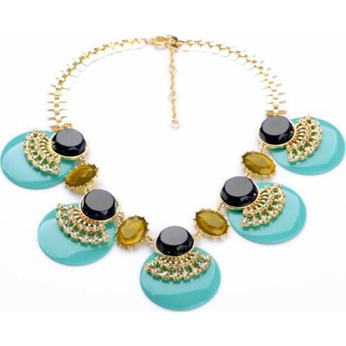 2014 New Style of the Hottest Wholesale Women Resin Round Shiny Gold Color Pendant Necklace