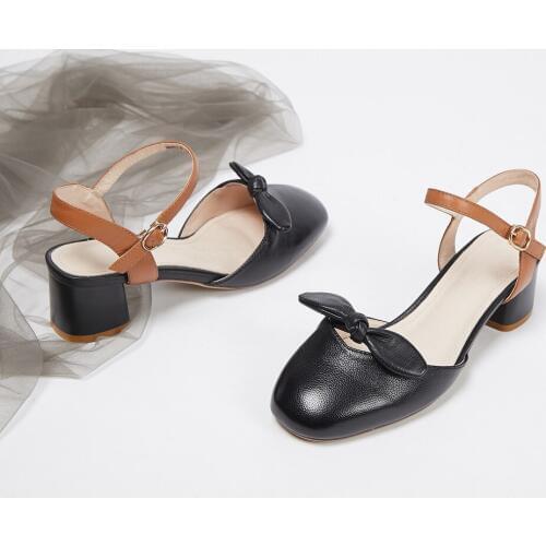 2019 spring and summer new real leather sandals square heel buckle round head sandals womens shoes