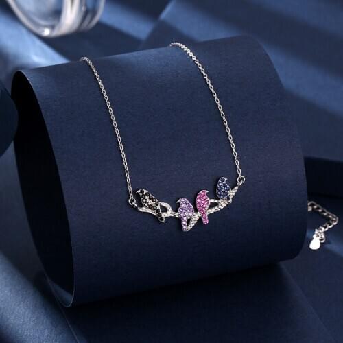Brillian2021 New Fashion Colorful Bird Woman Pendant Necklace Ball Zircon Shining Jewelry Gift LY-40002 All Compatible