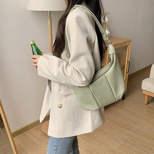 Underarm Bag Female Korean Crescent Bag Stitched Casual One-shoulder Slant Bag