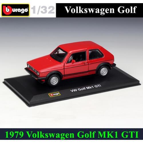 Bburago 1:32 1979 Volkswagen Golf MK1 GT1 simulation alloy car model plexiglass dustproof display base package Collecting gifts
