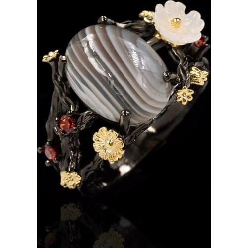 2021 New Elegant Plum Blossom Ring Transparent Moonstone Lady Ring 925 Silver Plated Jewelry Ring Engagement Ring Lady Jewelry