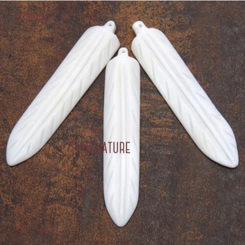Wholesale Price Ox Bone Pendant Rest Material Feather Shape Necklace Charm Jewelry White Color Bone Charm In 77*15 mm PM10657