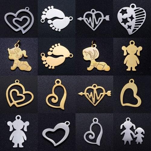 5pcs/lot Family Mom Boy Girl DIY Charms Wholesale 100% Stainless Steel Baby Foot Mother Day Connectors Charm Heart Pendant