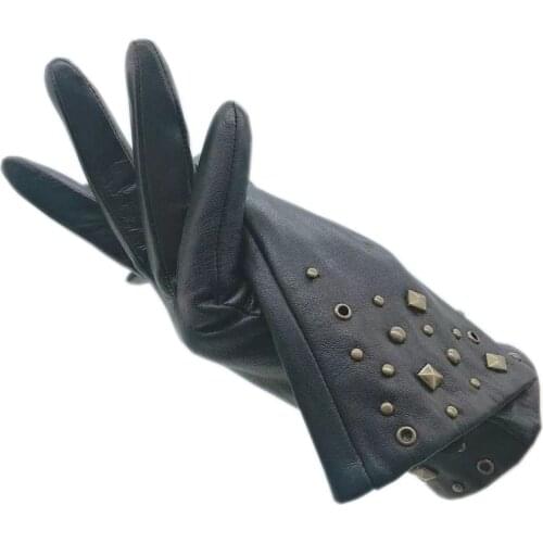Gloves winter ladies wrist fashion sheepskin gloves touch screen new black leather sports outdoor riding and driving to keep war