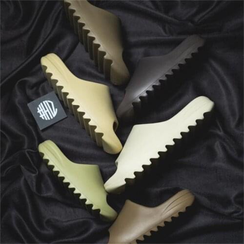 Summer Slippers 2021 Women Soft Bottom Sandals EVA Flip-Flops Trendy Unisex Slides Beach Shoes Indoor Anti-Slip Slippers