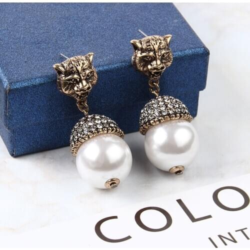 WELBACK Fashion Natural Round Pearl Rarrings Gold Animal Earrings Womens New Design DIY Earrings 2018 CC Brand Jewelry Hot Sale