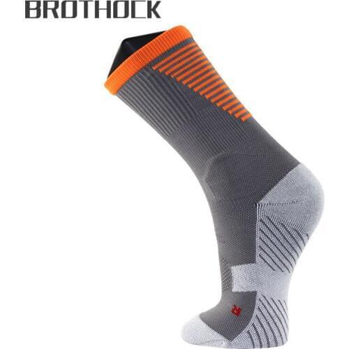 Brothock Short tube basketball socks Men Running Quick-dry High elasticity nylon thick towel football socks Outdoor sports socks