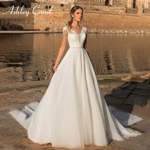 Ashley Carol Sexy V-neck Short Tulle Wedding Dresses 2021 Beaded Simple Chapel Train A-Line Bride Dress Glamorous Wedding Gowns
