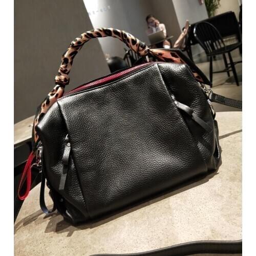 Genuine Leather Bags Women Vintage Pillow Cow Leather Handbag Ladies Solid Casual New Arrival bags for women 2019 Ladies Hobo