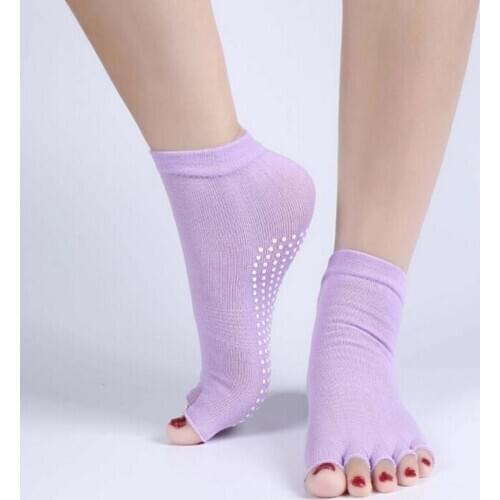 1Pair Non-Slip Peep Yoga Socks Half Five Fingers Cotton Half Toe Yoga Socks Toe Anti-Slip Pilates Ankle Grip Durable Open