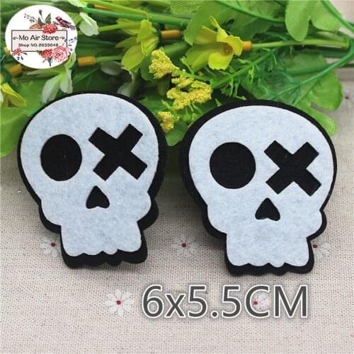 5.5x6CM 10pcs Non-woven patches Halloween white skull Felt Appliques for clothes Sewing Supplies diy craft ornament
