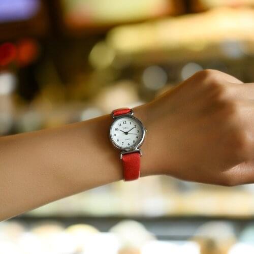 Girl Xiaoqing New Wild Watch Female Student Korean Version Of Simple Digital Surface Casual Retro Watch Gift Watch