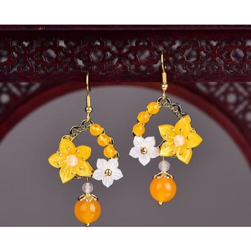Classical Temperamental Retro Yellow Chalcedony Pendant Earrings Exquisite Elegant Synthetic Flower Eardrop Woman Bijoux