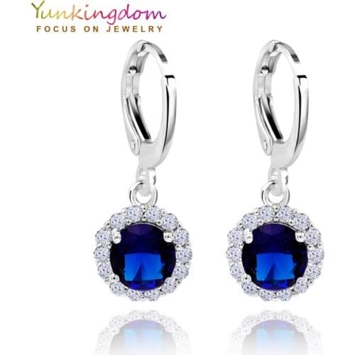 Yunkingdom Women's Gold Earrings