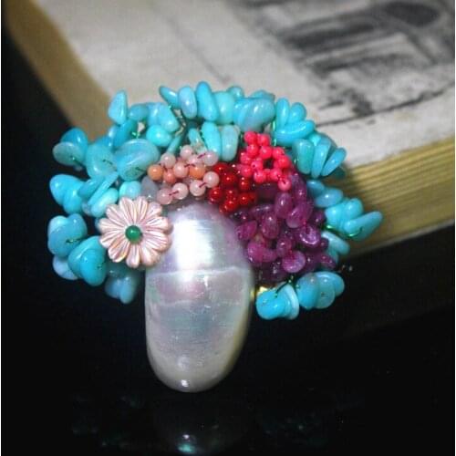 Handmade custom A512103 shell brooch pendant high quality jewelry